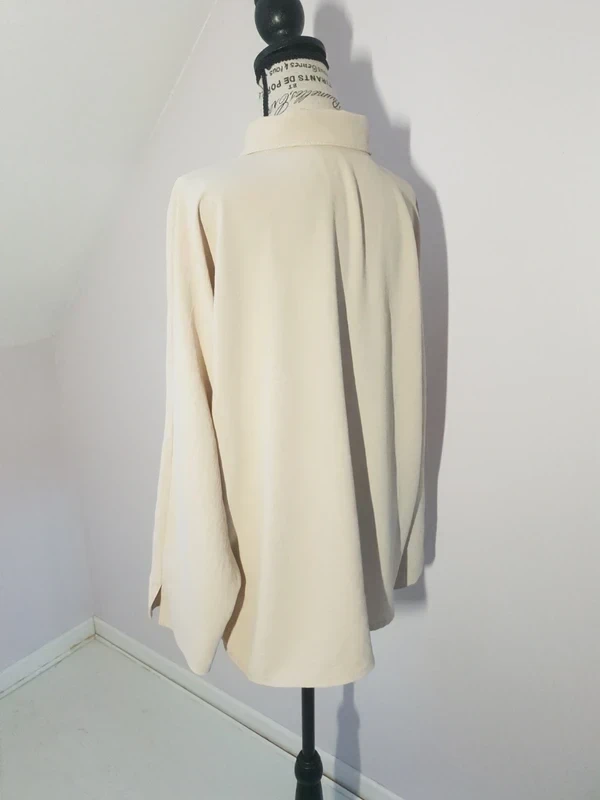 Chemise fluide crème oversize – Taille 42 / 44 - tres bon état – photo 9